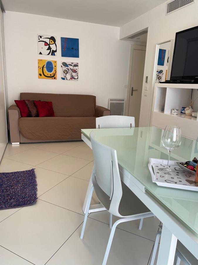 West Bay Apartment ม็องตง ภายนอก รูปภาพ