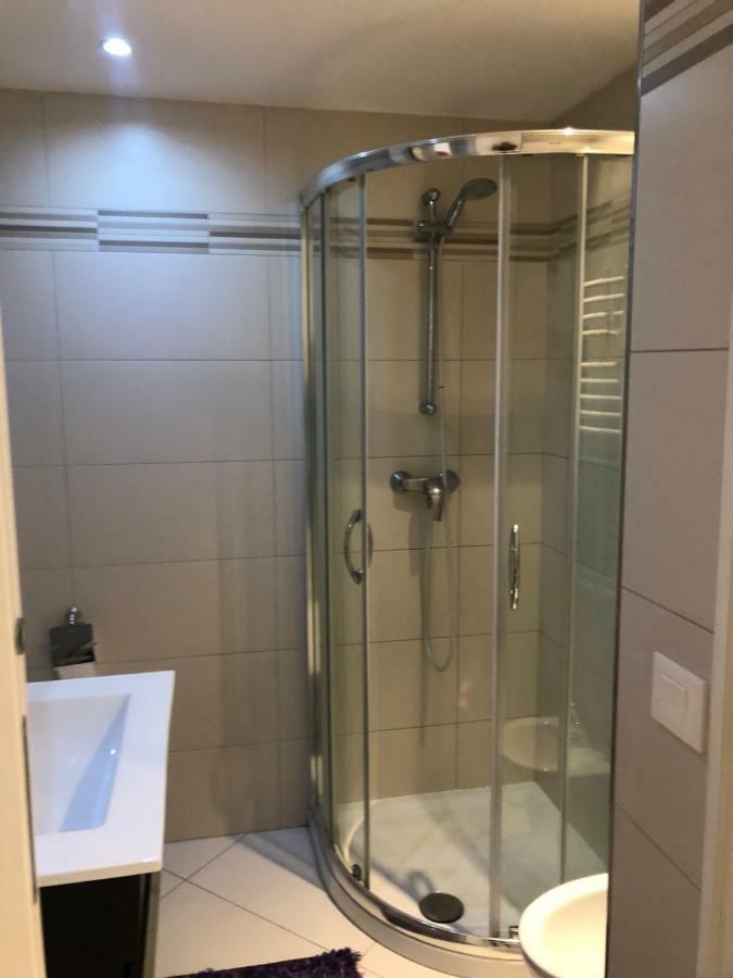 West Bay Apartment ม็องตง ภายนอก รูปภาพ